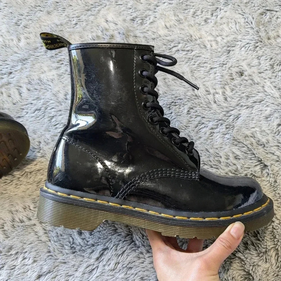 Dr. Martens Black 1460 Patent Leather Shiny Leather Boots Combat Lace Up Size 5 - Picture 4 of 12